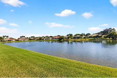 10565 Royal Caribbean Circle, Boynton Beach, FL 33437 - Photo 28