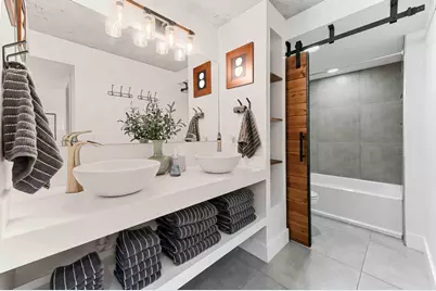 2425 Presidential Way, Unit #1806, West Palm Beach, FL 33401 - Photo 16