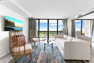 2425 Presidential Way, West Palm Beach, FL 33401 - Photo 8