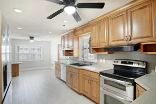 2486 SW Waikiki St, Port Saint Lucie, FL 34953 - Photo 8