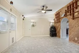 2486 SW Waikiki St, Port Saint Lucie, FL 34953 - Photo 12