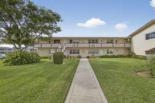 193 Easthampton I, West Palm Beach, FL 33417 - Photo 2