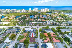 541 NE 44th St, Boca Raton, FL 33431 - Photo 14