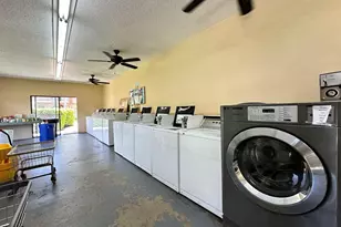 1021 SE Monterey Rd, Stuart, FL 34994 - Photo 12