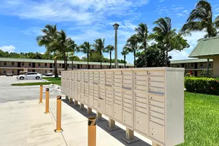 1021 SE Monterey Rd, Stuart, FL 34994 - Photo 10