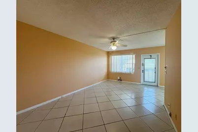 4053 Hythe C, Boca Raton, FL 33434 - Photo 14