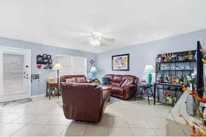 462 Normandy J, Delray Beach, FL 33484 - Photo 8