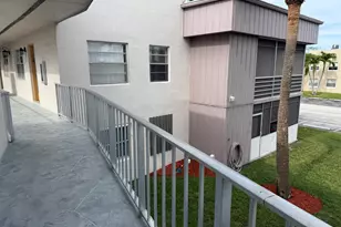 470 Capri J, Delray Beach, FL 33484 - Photo 24