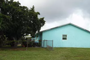 3910 Holden Ln, Lake Worth, FL 33461 - Photo 2