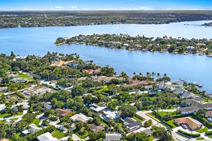 367 W Riverside Dr, Tequesta, FL 33469 - Photo 20