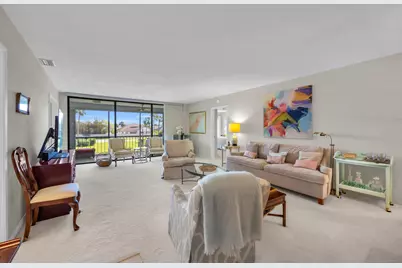 4 SE Turtle Creek Drive, Unit #E, Jupiter, FL 33469 - Photo 8
