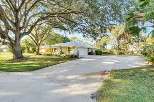5775 Set N Sun Pl N, Jupiter, FL 33458 - Photo 4