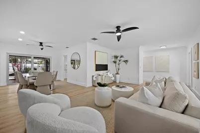 19787 Hibiscus Drive, Jupiter, FL 33469 - Photo 12