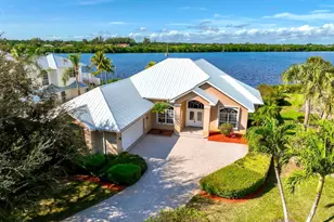 3283 SE River Vista Dr, Port Saint Lucie, FL 34952 - Photo 16