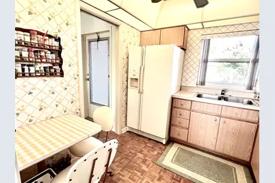 231 E Lantana Road, Unit #202, Lantana, FL 33462 - Photo 4