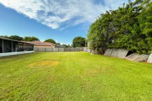 1853 SE Dranson Cir, Port Saint Lucie, FL 34952 - Photo 24