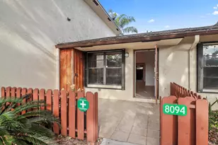 8094 SE Villa Cir, Hobe Sound, FL 33455 - Photo 2