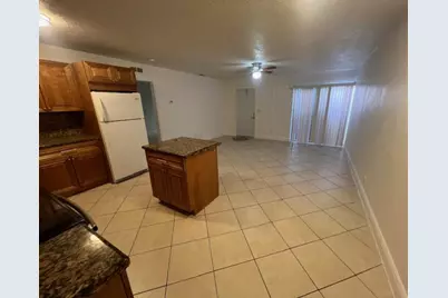 1755 Forest Hill Boulevard, Unit #17, Lake Clarke Shores, FL 33406 - Photo 2