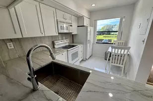 12962 Briarlake Dr, Palm Beach Gardens, FL 33418 - Photo 8