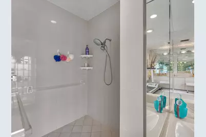 5310 Mango Circle, Tamarac, FL 33319 - Photo 44