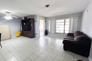 2510 Newport Dr, Fort Pierce, FL 34982 - Photo 6