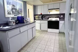 2510 Newport Dr, Fort Pierce, FL 34982 - Photo 10