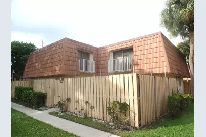 843 Blue Ridge Circle, West Palm Beach, FL 33409 - Photo 1