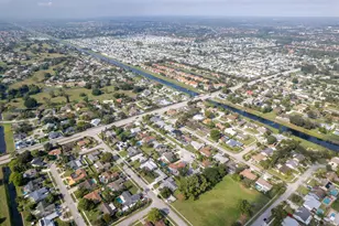 3904 NW Tracewood Ln, Boynton Beach, FL 33436 - Photo 52