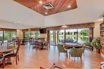 5344 Woodland Lakes Drive, Unit #122, Palm Beach Gardens, FL 33418 - Photo 44