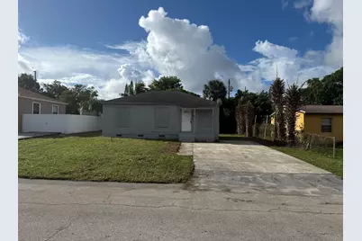 956 43rd Street, West Palm Beach, FL 33407 - Photo 2