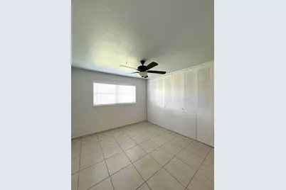 2926 Ashley Drive E, Unit #F, West Palm Beach, FL 33415 - Photo 8