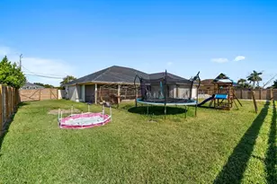 434 SW Jeanne Ave, Port Saint Lucie, FL 34953 - Photo 44
