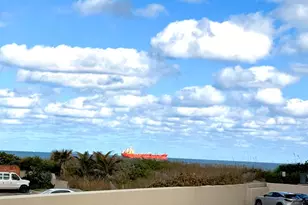 5480 N Ocean Dr, Singer Island, FL 33404 - Photo 22