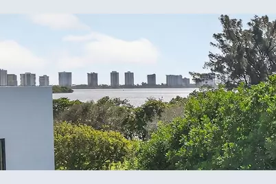 700 Lakeside Circle, North Palm Beach, FL 33408 - Photo 42