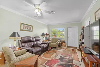 2631 NE 2nd Avenue, Boca Raton, FL 33431 - Photo 4