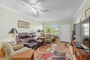 2631 NE 2nd Ave, Boca Raton, FL 33431 - Photo 4