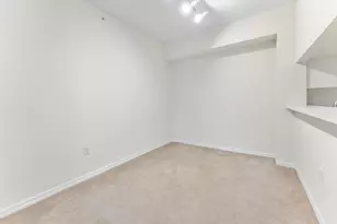 2726 Anzio Ct, Palm Beach Gardens, FL 33410 - Photo 6