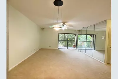 924 SW 9th Street Circle, Unit #206, Boca Raton, FL 33486 - Photo 12