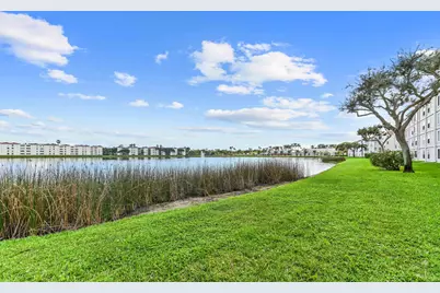14096 Huntington Pointe Drive, Unit #305, Delray Beach, FL 33484 - Photo 28