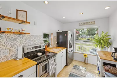 4626 Lakeside Circle, West Palm Beach, FL 33417 - Photo 8