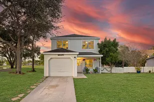 4626 Lakeside Cir, West Palm Beach, FL 33417 - Photo 2