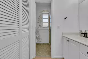 313 NW 42nd St, Boca Raton, FL 33431 - Photo 24