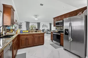 12623 SW 8th Ct, Davie, FL 33325 - Photo 16