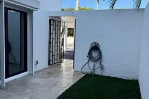 1900 Presidential Way, West Palm Beach, FL 33401 - Photo 26