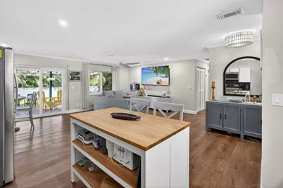 720 Prosperity Farms Road, North Palm Beach, FL 33408 - Photo 12