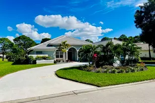 8204 Kiawah Trce, Port Saint Lucie, FL 34986 - Photo 2