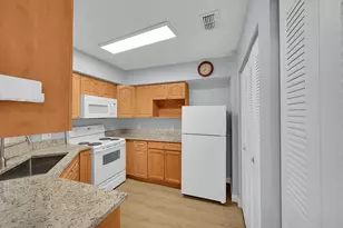 815 W Boynton Beach Blvd Unit, Boynton Beach, FL 33426 - Photo 10