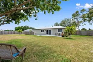 1967 SE West Dunbrooke Cir, Port Saint Lucie, FL 34952 - Photo 20