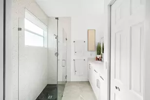10605 Royal Caribbean Cir, Boynton Beach, FL 33437 - Photo 6