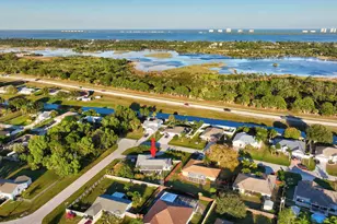 1902 SE South Buttonwood Dr, Port Saint Lucie, FL 34952 - Photo 12